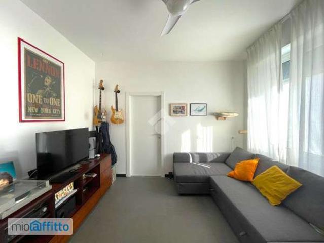 Appartamento in affitto a Centro Est, Serra Riccò