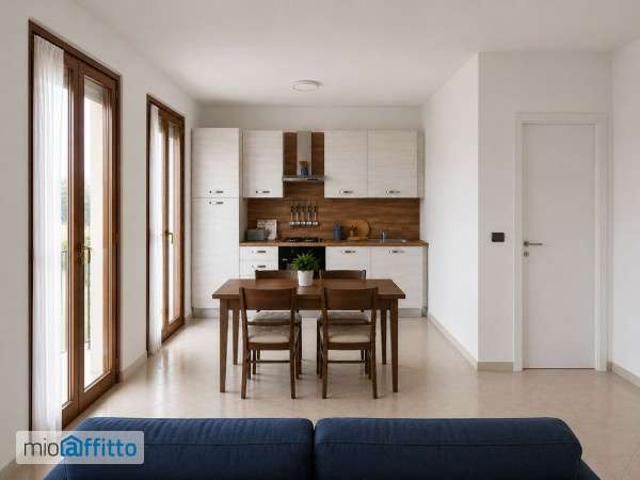 Appartamento in affitto a Lardirago, Lombardia