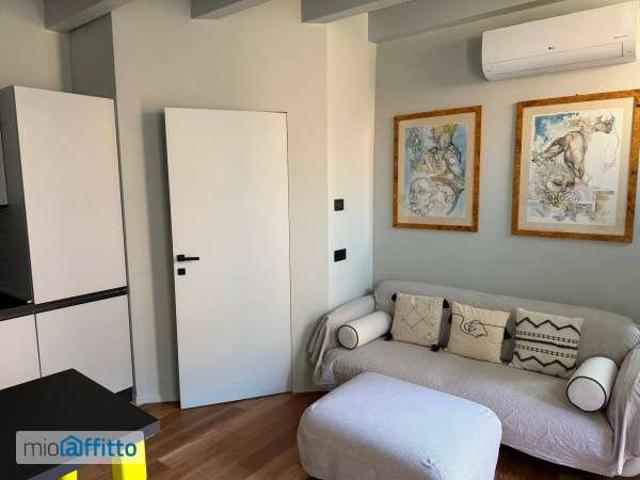 Appartamento in affitto a Oltresempione, Legnano