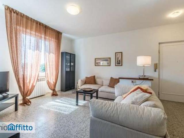 Appartamento in affitto a Solaro, Lerici