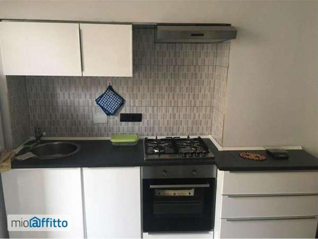 Appartamento in affitto a Circoscrizione 8, Piemonte