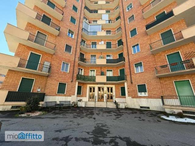 Appartamento in affitto a Circoscrizione 8, Piemonte
