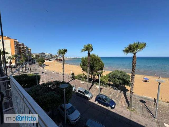Appartamento in affitto a Carmine, Calabria