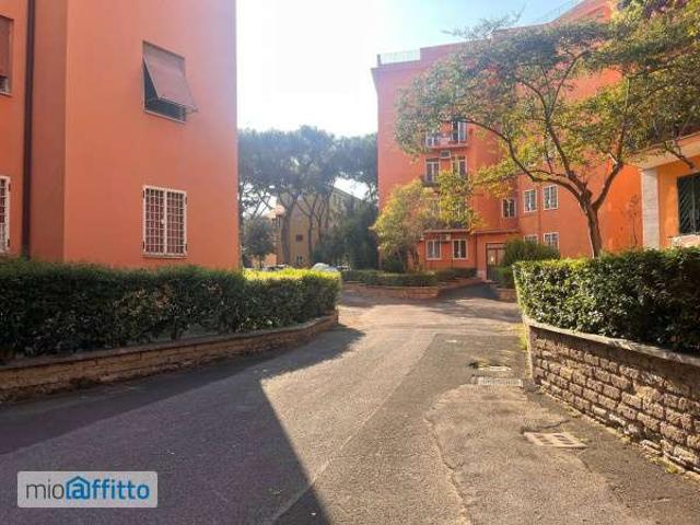 Appartamento in affitto a Municipio Roma VIII, Roma Capitale