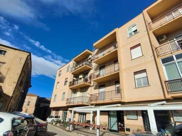 Appartamento in affitto a Mistretta, Sicilia