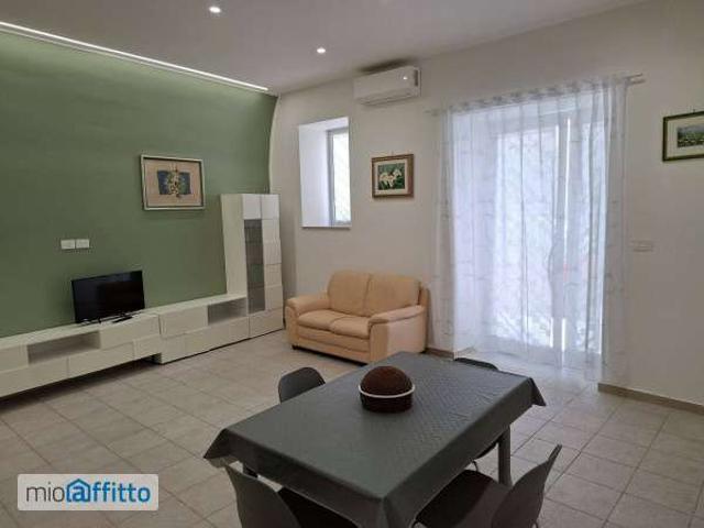 Appartamento in affitto a Puglia, Bari