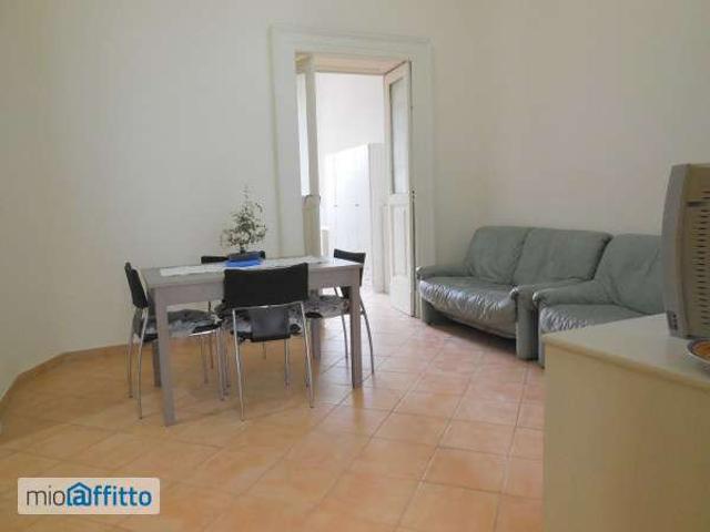 Appartamento in affitto a Municipalità 2, Mercato