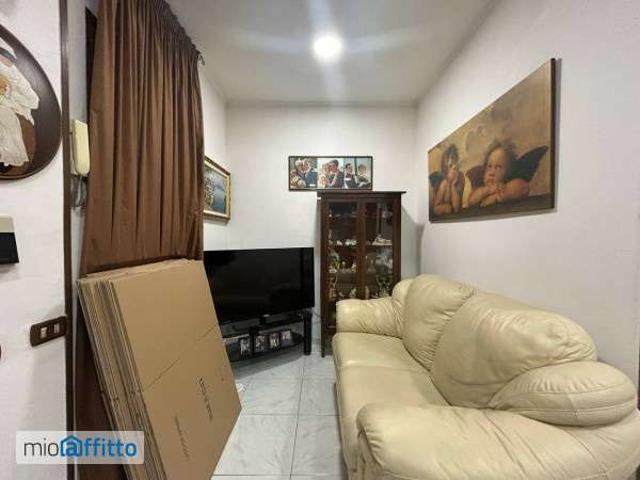 Appartamento in affitto a Municipalità 2, Campania