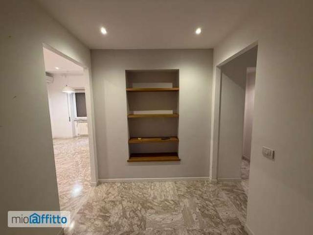 Appartamento in affitto a Municipio Roma III, Roma Capitale