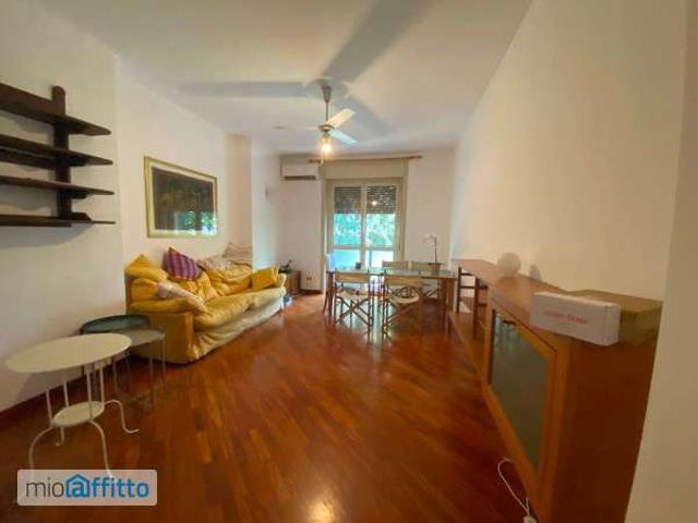 Appartamento in affitto a Municipio 6, Milano