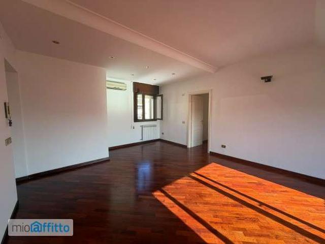 Appartamento in affitto a Quartiere Matteotti, Palermo