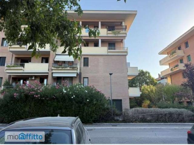 Appartamento in affitto a Miralfiore, Marche