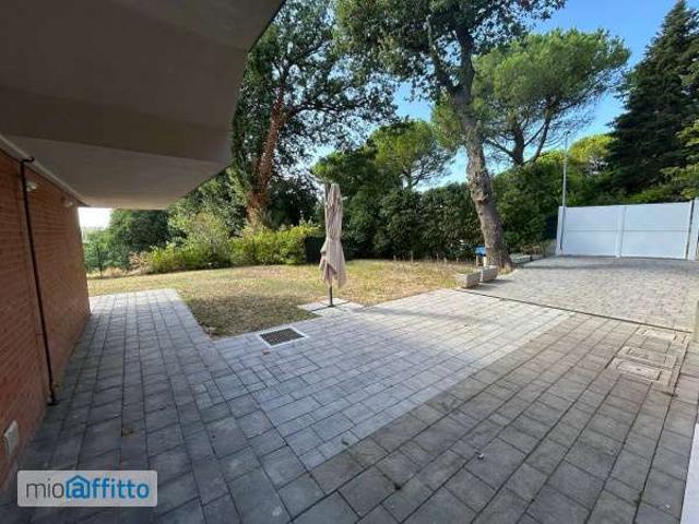 Appartamento in affitto a Ledimar, Marche
