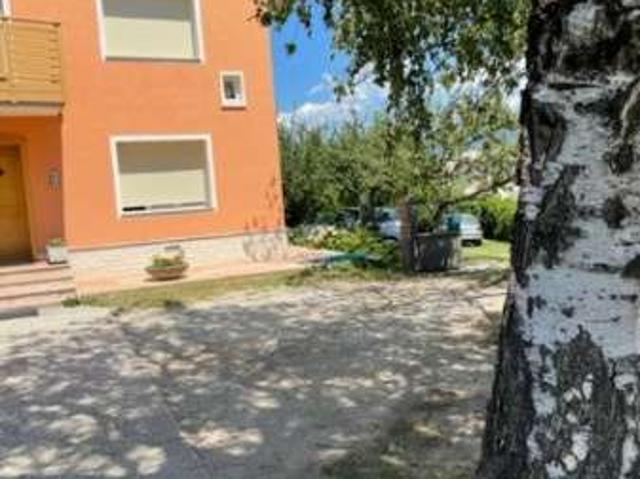 Appartamento in affitto a Comunità Alta Valsugana e Bersntol, Centa San Nicolò