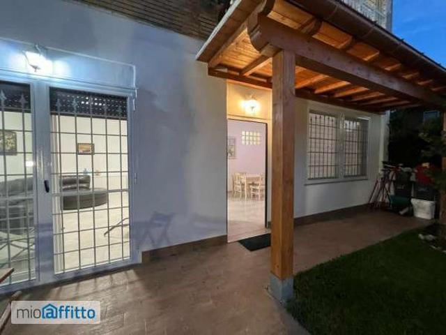 Appartamento in affitto a Tognazzi, Roma Capitale