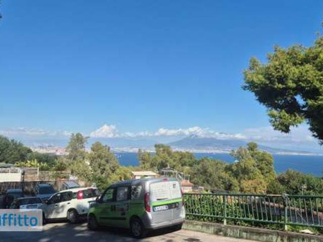 Appartamento in affitto a Municipalità 1, Campania