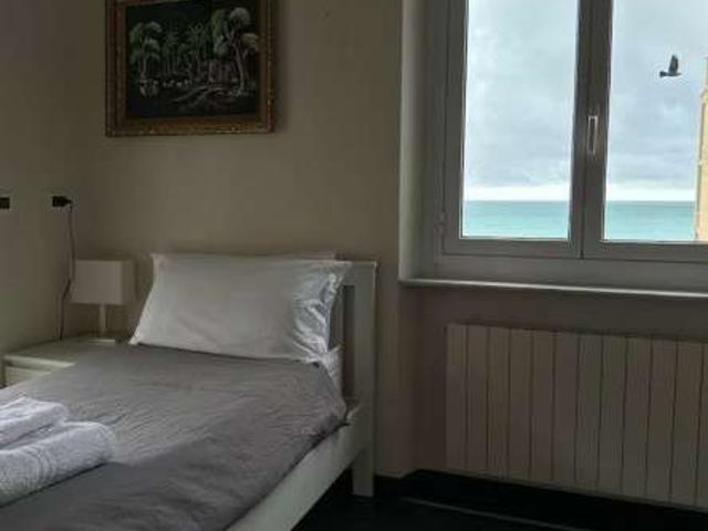 Appartamento in affitto a Ponente, Serra Riccò