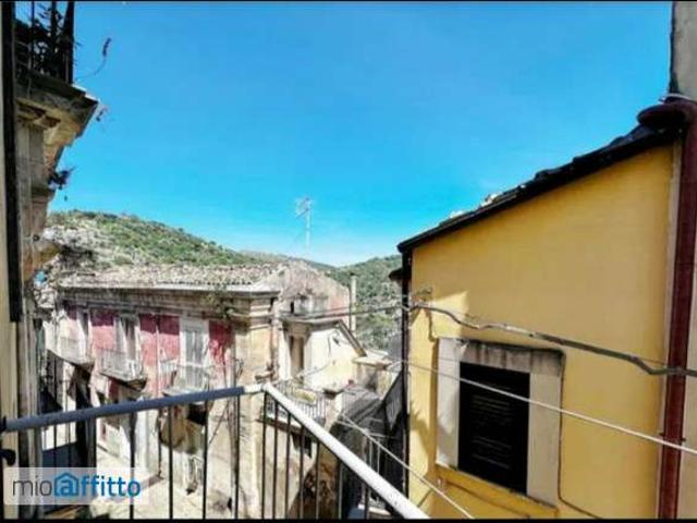 Appartamento in affitto a Ragusa Ibla, Ragusa