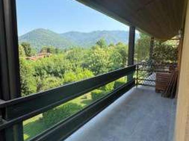 Appartamento in affitto a Alta Valle Intelvi, Lombardia