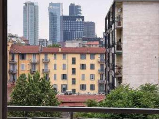 Appartamento in affitto a Municipio 2, Milano
