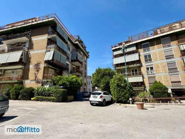 Appartamento in affitto a Municipalità 3, Campania