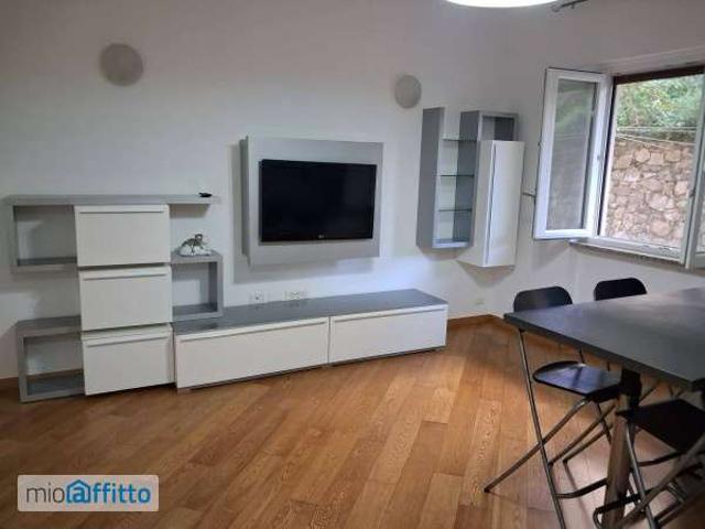 Appartamento in affitto a Costa dei Ratti, Genova