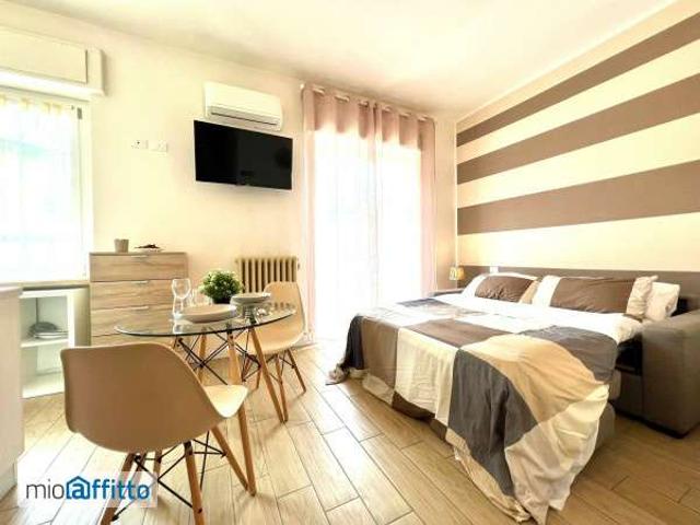 Appartamento in affitto a Ovest, Brenzone