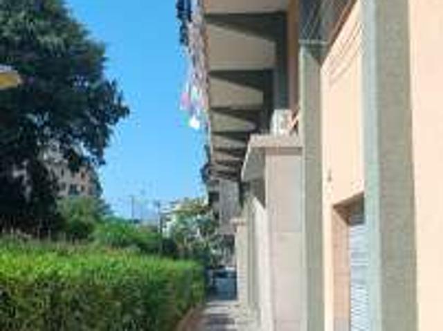 Appartamento in affitto a Medio Ponente, Serra Riccò