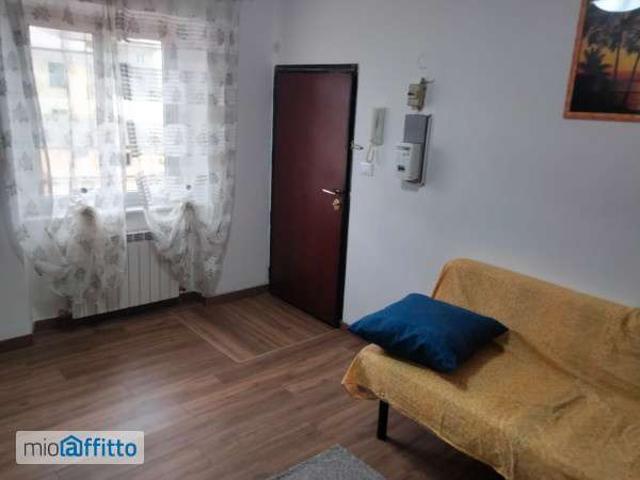 Appartamento in affitto a Medio Ponente, Serra Riccò