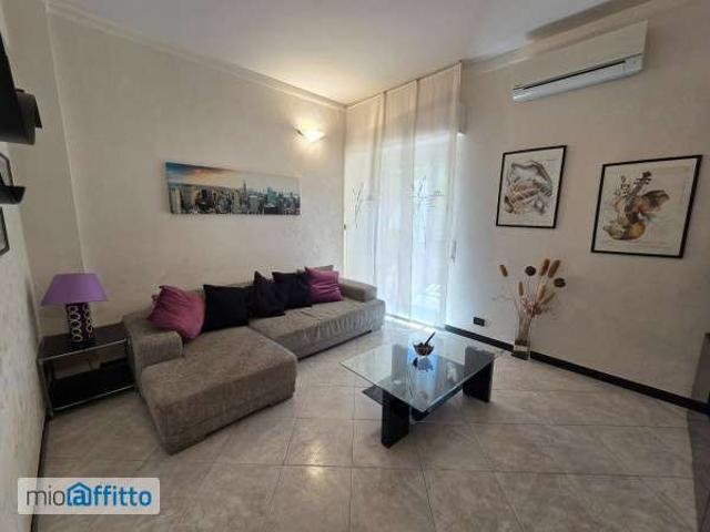 Appartamento in affitto a Medio Ponente, Serra Riccò