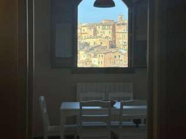 Appartamento in affitto a Contrada della Torre, Siena
