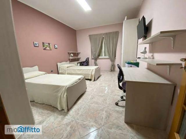 Appartamento in affitto a Municipalità 10, Campania