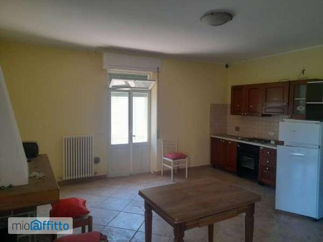 Villa Indipendente in affitto a Appennino Reggiano, Re