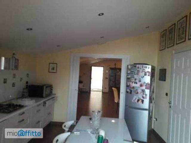 Appartamento in affitto a Summonte, Campania