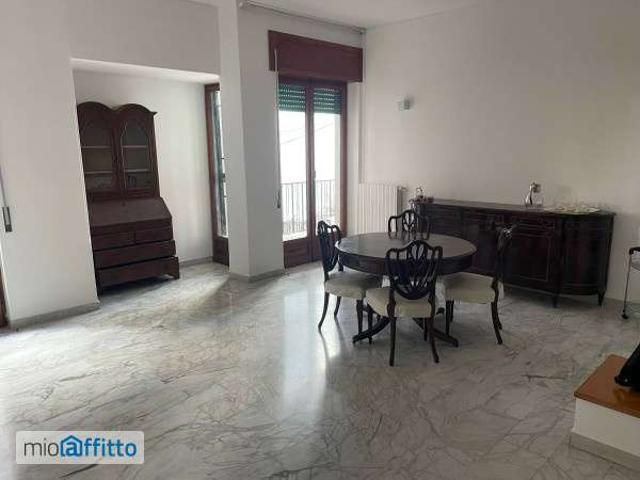 Appartamento in affitto a Puglia, Taranto