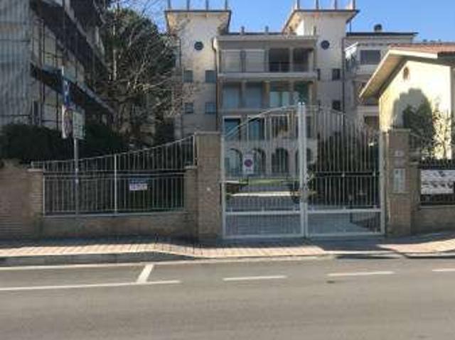 Appartamento in affitto a Unione dei Comuni della Val Vibrata, Tortoreto