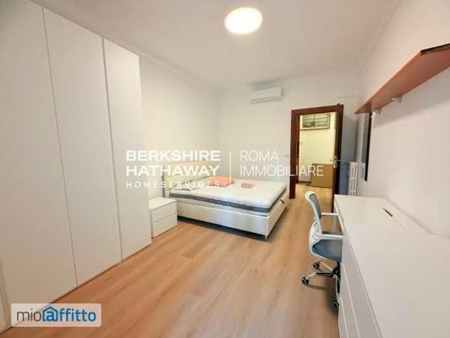 Appartamento in affitto a Trieste, Roma