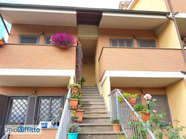 Appartamento in affitto a Municipio Roma IX, Roma Capitale