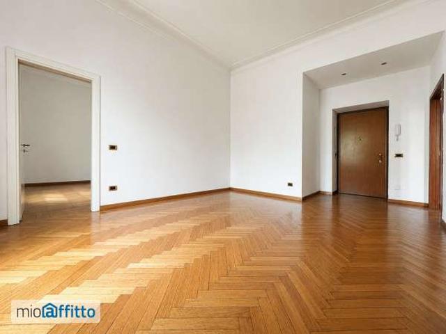Appartamento in affitto a Municipio 4, Milano