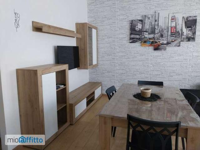 Appartamento in affitto a Valle Olona, Varese