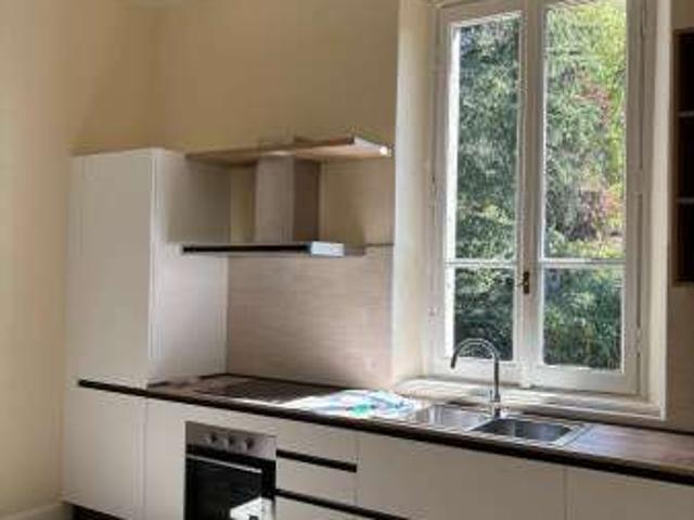 Appartamento in affitto a Velate, Varese