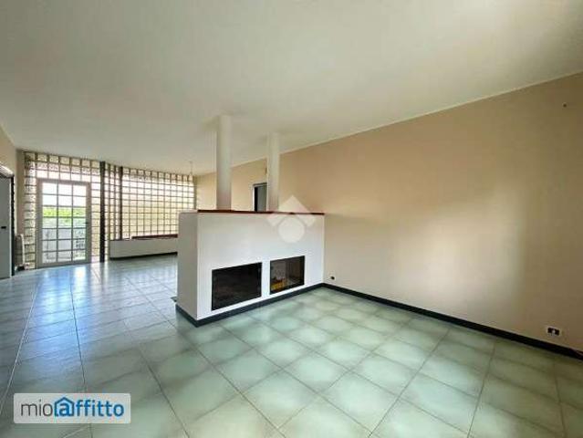 Villa Indipendente in affitto a III Circoscrizione, Palermo