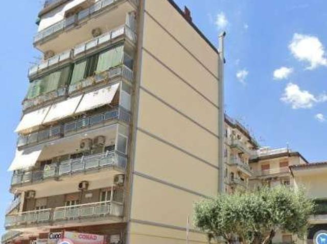 Appartamento in affitto a Arzano, Campania