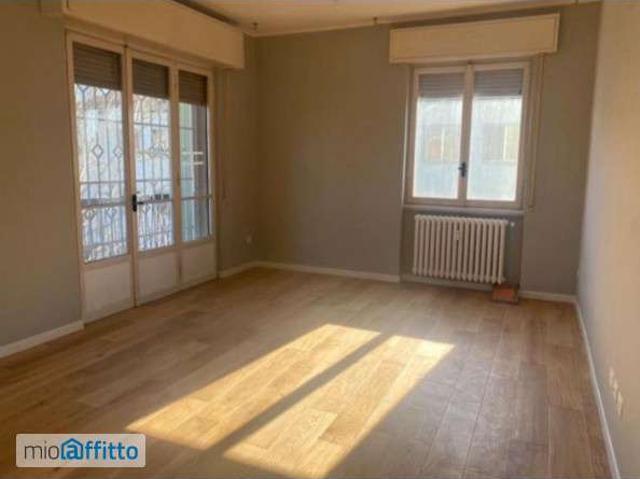 Appartamento in affitto a Municipio 7, Milano