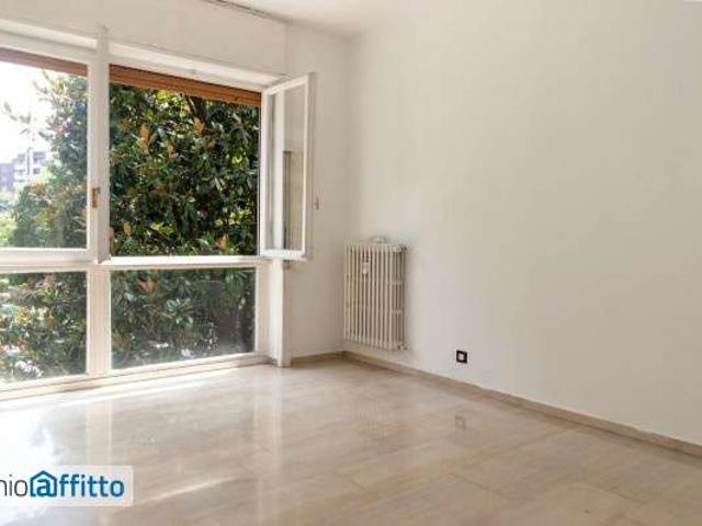 Appartamento in affitto a Municipio 7, Milano