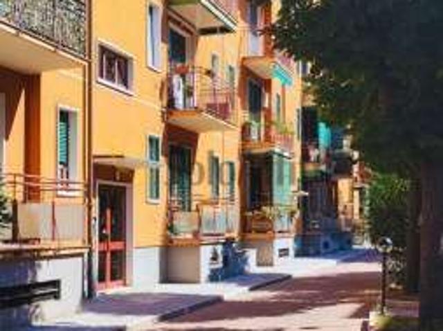 Appartamento in affitto a Municipio 6, Milano