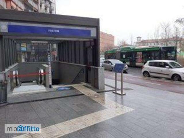 Appartamento in affitto a Municipio 7, Milano