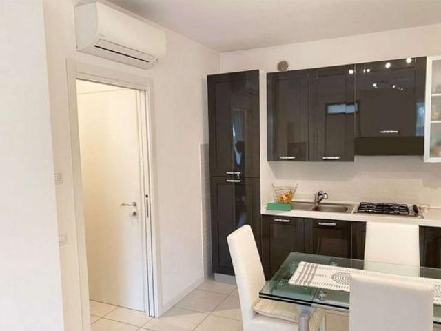 Appartamento in affitto a Peschiera Del Garda, Veneto