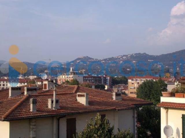 Appartamento in affitto a Unione dei Comuni Circondario dell'Empolese Valdelsa, Castelfiorentino