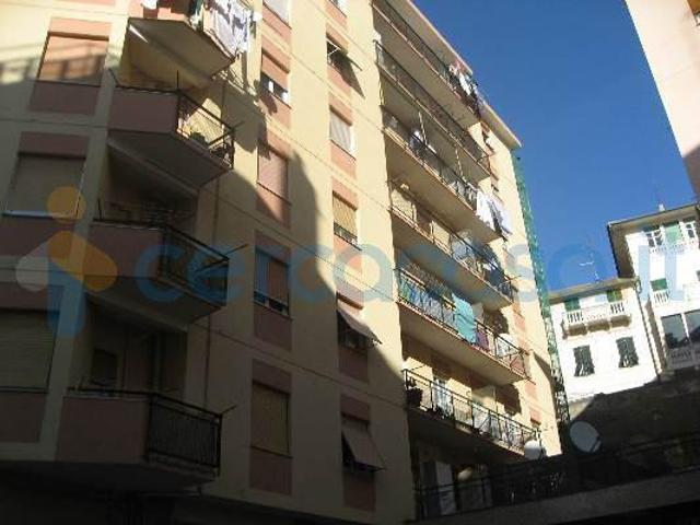 Appartamento in affitto a Centro Ovest, Serra Riccò